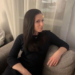 Meet your Posher, Maïté